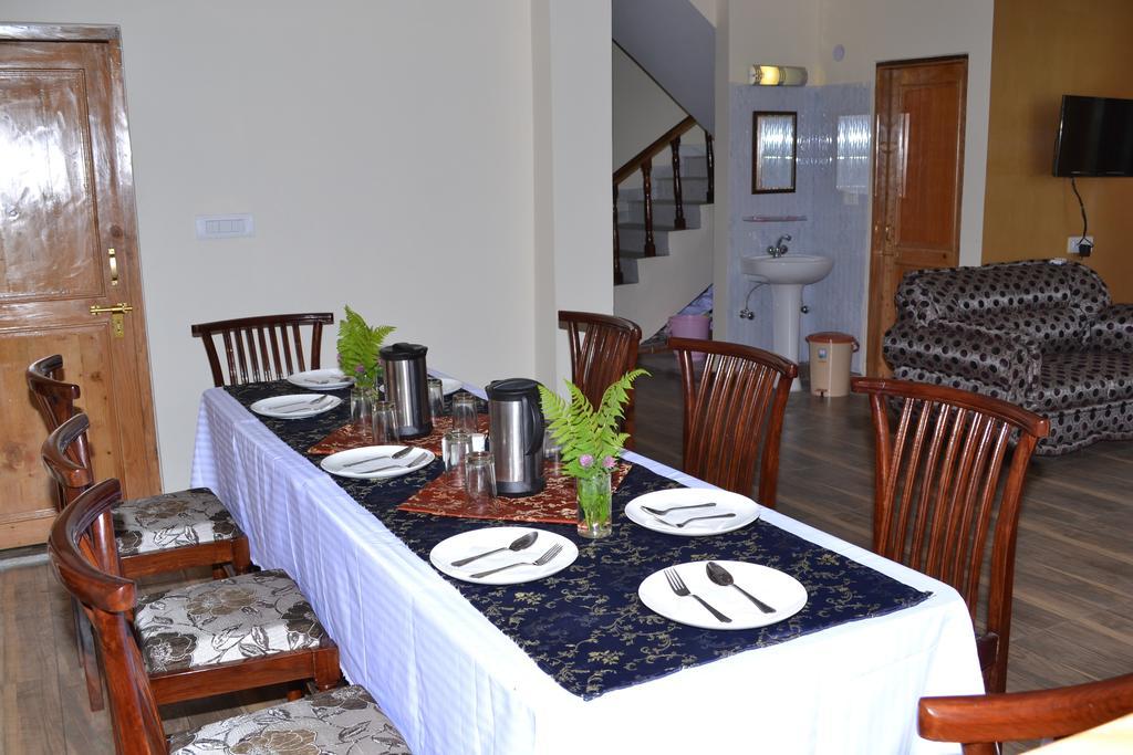 مايالي The Pranjal Inn المظهر الخارجي الصورة